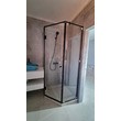 Распашные душевые для квартиры рис.5